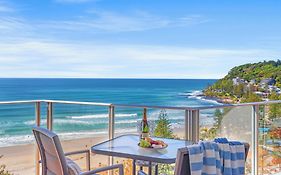 Pacific Regis Beachfront Holiday Apartments